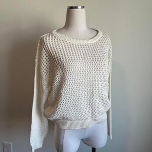 NWT Isabella size medium White knit sweater